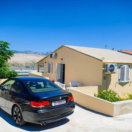 Apartments Lux Pag Pag Town Exterior photo
